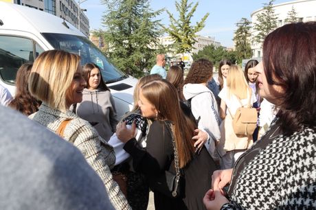Srednjoškolci sa KiM u poseti Novom Sadu