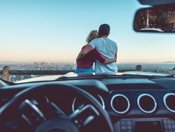 Ljubavni par, ljubav, zajedničko putovanje, partner, brak, zajedničko putovanje, auto, zajednički auto