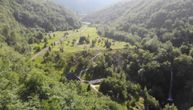 Kažu da ko prođe iza ovog vodopada ostaje zauvek zaljubljen: Srpsko mesto iz bajke koje skriva moćnu legendu