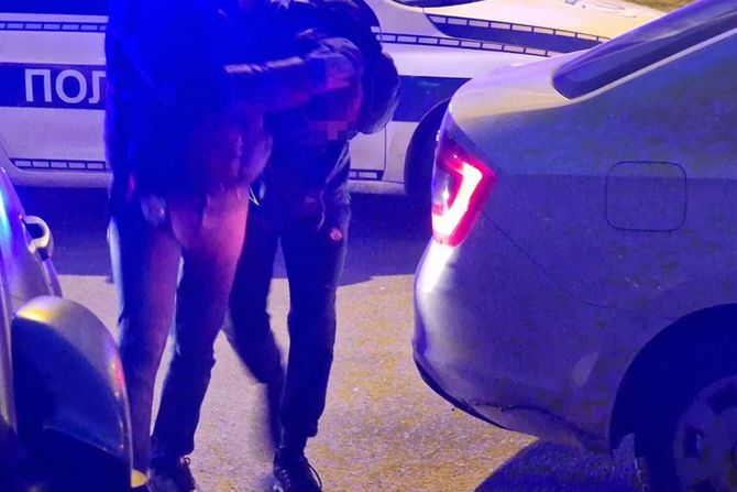 Hapšenje, policija Hapšenje, policija