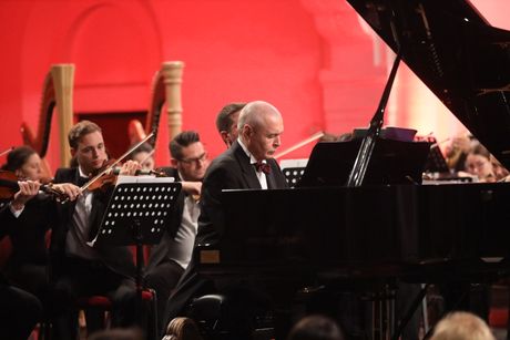 Nastupom Ive Pogorelića i vojvođanskih simfoničara počeo 43. NOMUS