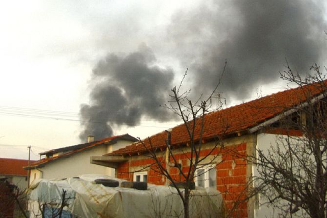 Leskovac, gori smetlište