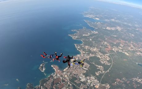 Otvoreno prventsvo Hrvatske u padobranstvu