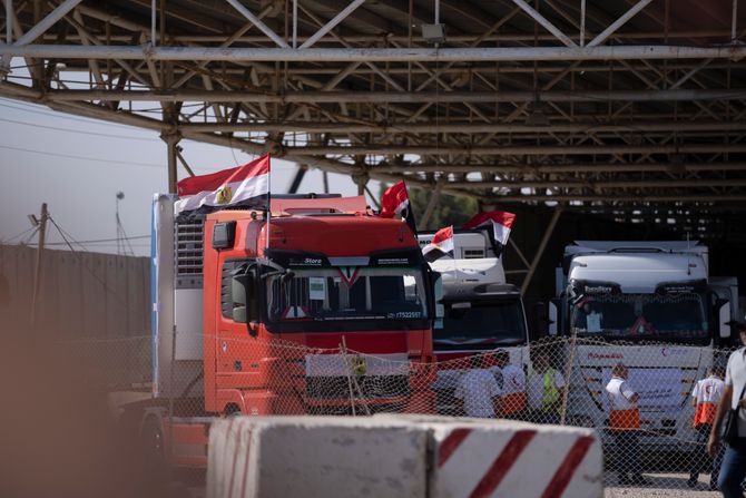 Granični prelaz Rafah humanitarna pomoć pojas Gaze kamioni