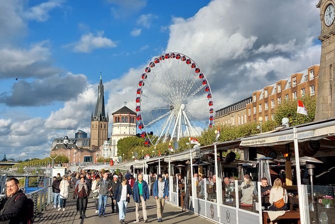 NEMAČKA FRANKFURT PANORAMA CENTAR GRADA