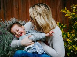 majka i dete, roditelj, dete, majka, smeh, porodica