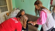 Ova slika vraća nadu u mladost Srbije: Volonteri pomažu starim ljudima u udaljenim pirotskim selima