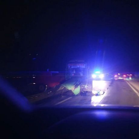 Saobraćajna nesreća Sudar kamiona i traktora na putu Putinci Žarkovci