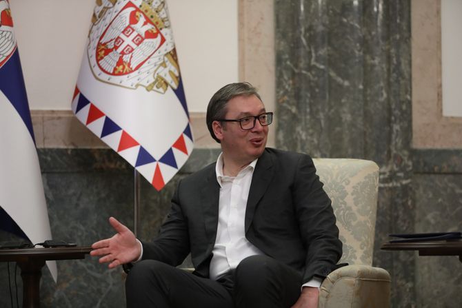 Aleksandar Vučić, deca Kosovo