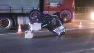 Saobraćajna nezgoda kod Trstenika: Motocikl posle obaranja ostao okrenut naopačke