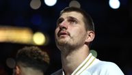 Jokić sa suzama u očima na dodeli šampionskog prstena: Navijači ga dočekali ovacijama uz povike MVP