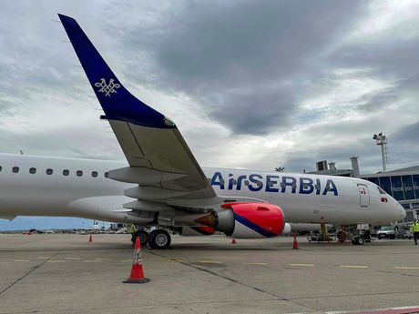 Air Serbia Embraer E195