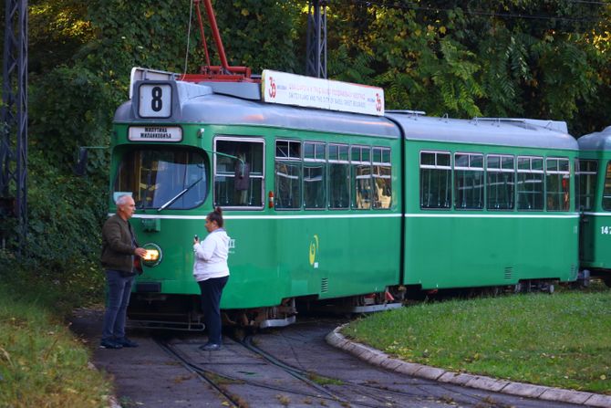 Tramvaj 8