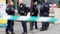 Prvi snimak iz Pariza: Ovde je upucana žena koja je pretila da će se razneti, nosila je hidžab i urlala