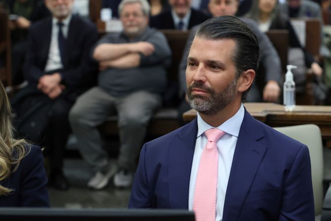 Donald Tramp Mlađi Donald Tramp Mlađi