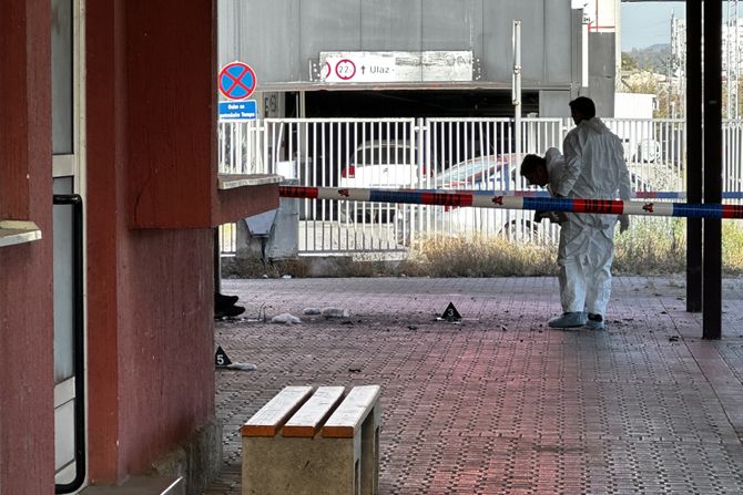 Čačak, Muškarac se razneo bombom na Železničkoj stanici