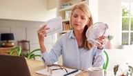 Menopauza i posao: Kako se izboriti sa simptomima na radnom mestu