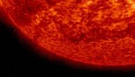 Usnimljen „ogromni“ arhipelag Sunčevih pega: Solarne baklje mogle bi uskoro izbombardovati Zemlju