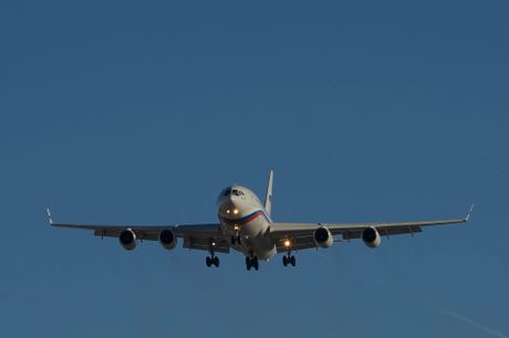 Iljušin IL-96-300 Iljušin IL-96-300
