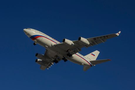 Iljušin IL-96-300 Iljušin IL-96-300