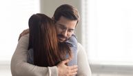 3 emocionalne reči zbog kojih se muškarci zaljubljuju: Sve je stalo u jednu rečenicu