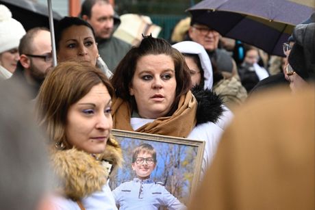 Francuska ubistvo dečaka Lucas Lukasa Severine majka