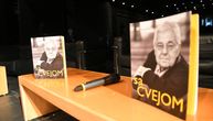 Promovisana knjiga "Sa Cvejom" o Branku Cvejiću, Voja Brajović: "Cveja je tu, i dalje je prisutan"