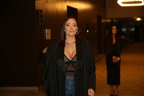 Lady B, Nova kolekcija, Lepa Brena Lady B, Nova kolekcija, Lepa Brena