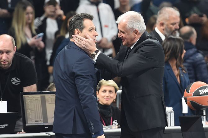 Željko Obradović i Dimitris Itudis Željko Obradović i Dimitris Itudis