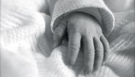 Preminula beba koju je otac iz Kičeva krvnički tukao: 20 dana su joj se borili za život, povrede bile strašne