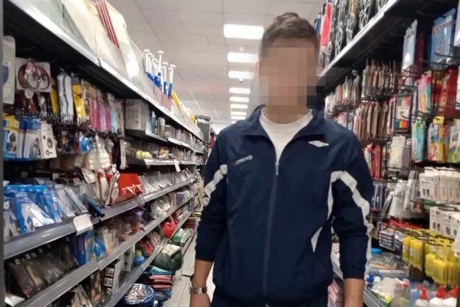 Kraljevo očuh Aleksandar K Kraljevo očuh Aleksandar K