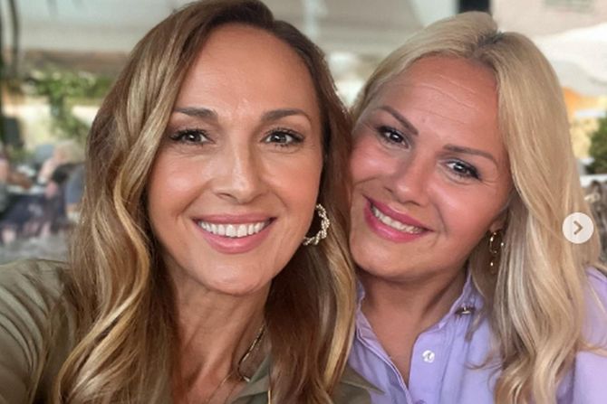 Jelena Radović Jelena Radović