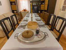 slava, krsna slava, slavski kolač, slavska trpeza