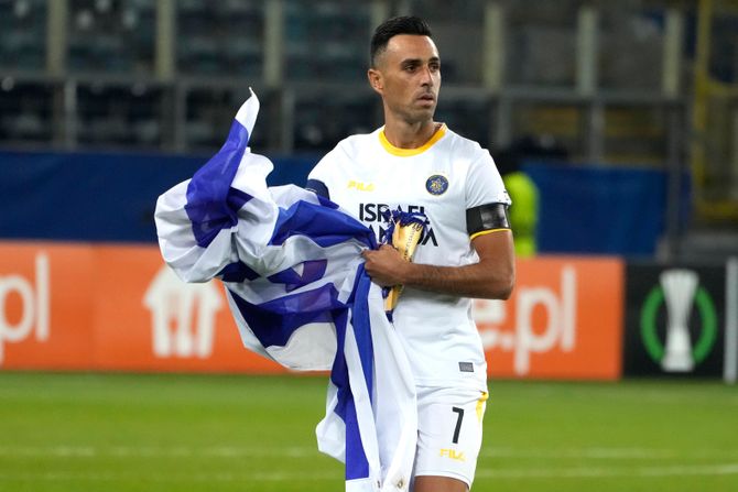 ERan Zahavi