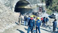 Nastavlja se spasavanje radnika zatrpanih u tunelu u Indiji: Hranu, vodu i kiseonik dobijaju kroz cev