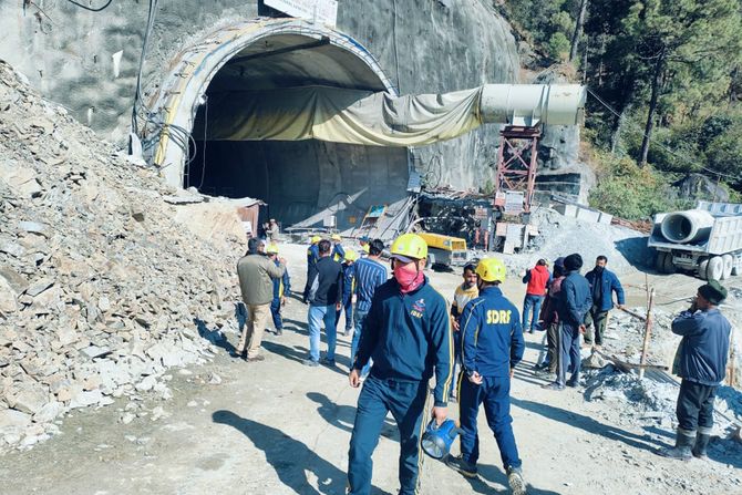 Indija, tunel, spasavanje