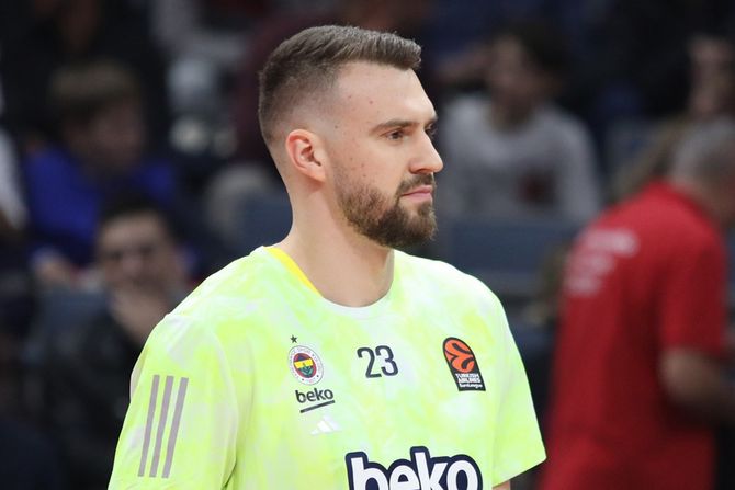 Košarka Evroliga KK Crvena Zvezda Fenerbahče Marko Gudurić