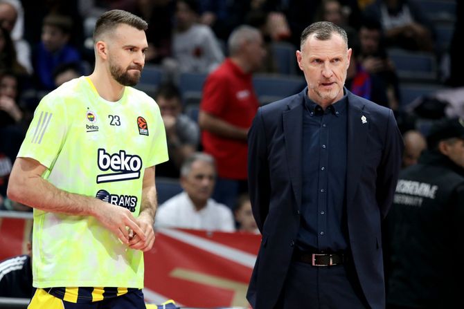 Košarka Evroliga KK Crvena Zvezda Fenerbahče Marko Gudurić Košarka Evroliga KK Crvena Zvezda Fenerbahče Marko Gudurić
