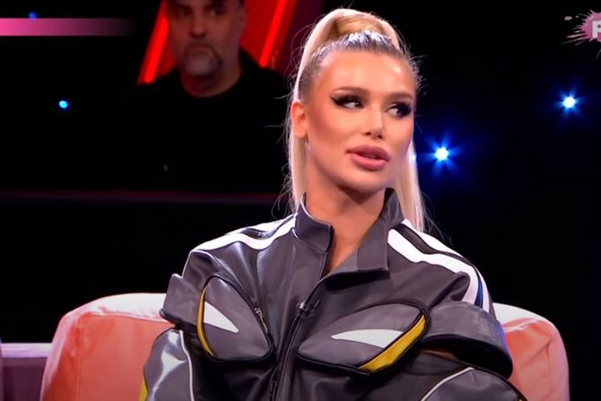 Ivana boom Nikolić Ivana boom Nikolić