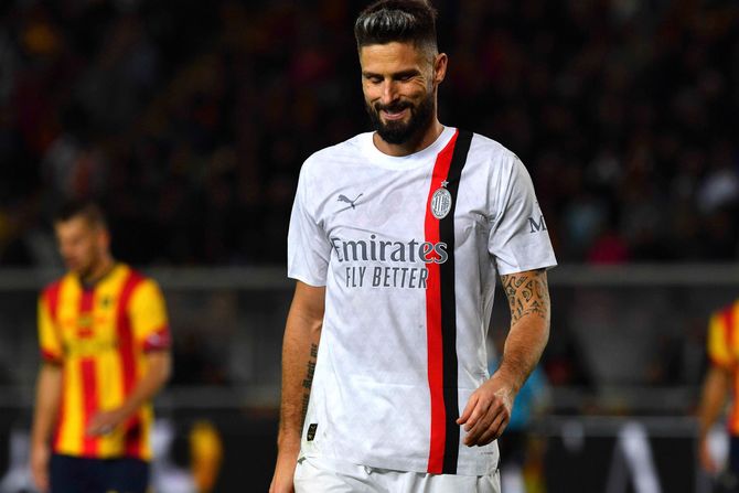 Olivije Žiru, FK Milan Olivije Žiru, FK Milan