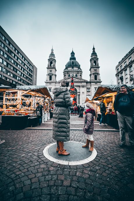 budimpešta, božićni market, evropa, mađarska, praznik