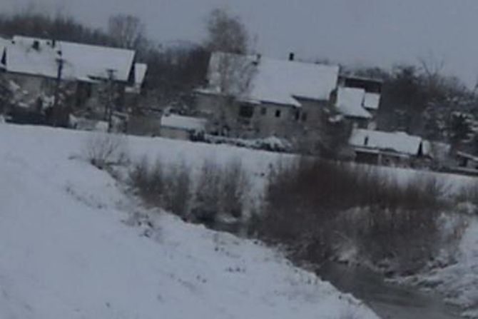 Sneg u Crnoj Travi Sneg u Crnoj Travi