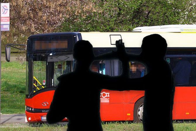 Tuča u autobusu Tuča u autobusu