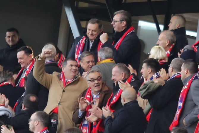 Aleksandar Vučić Fudbal Srbija - Bugarska Leskovac