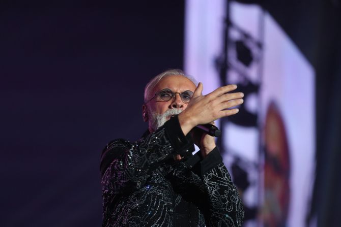koncert Dino Merlin, Arena drugo veče