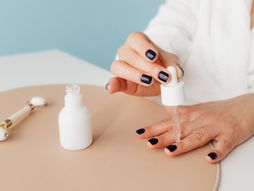 Zanoktice, nega, nokti, nega noktiju, ulje za nokte, ulje za zanoktice