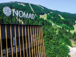 Hotel Nomad