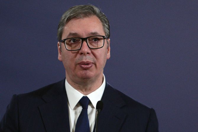 VUČIĆ STOLTENBERG OBRAĆANJE