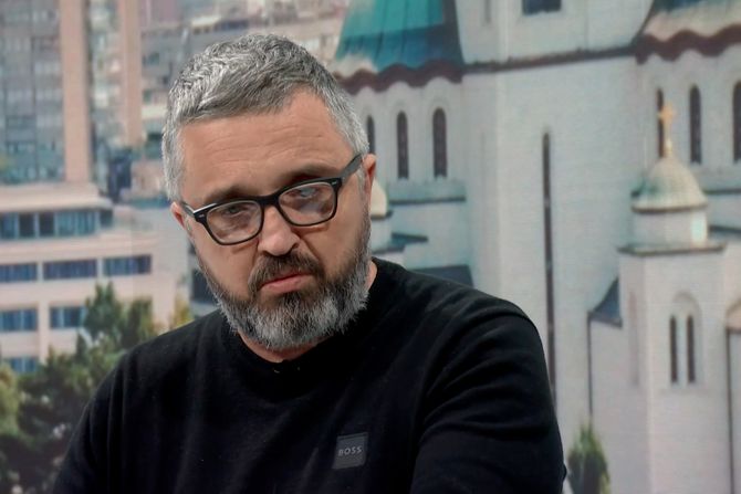 Dragan J. Vučićević Dragan J. Vučićević