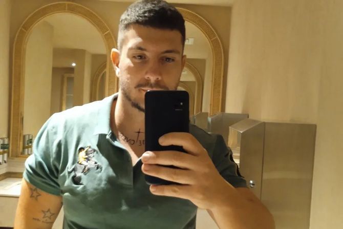 Stefan Mihic Stefan Mihic